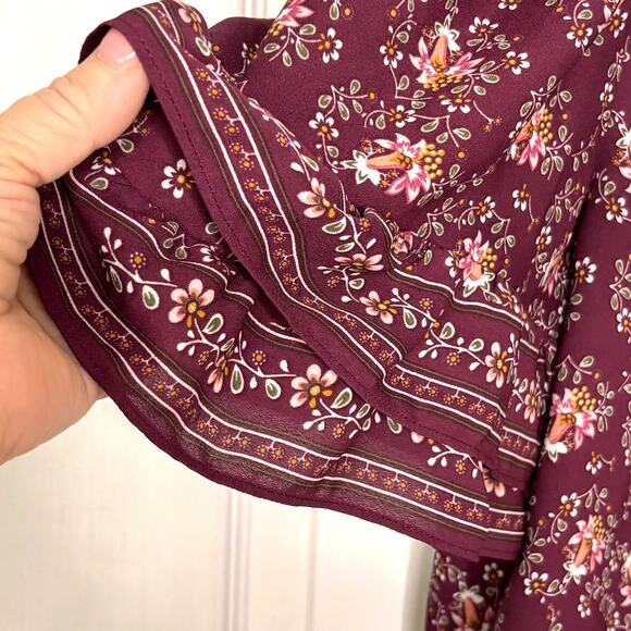 Max Studio Wms L Plum Floral Blouse Flutter Ruffle Sleeve Tie Neck Cottagecore - Picture 6 of 8